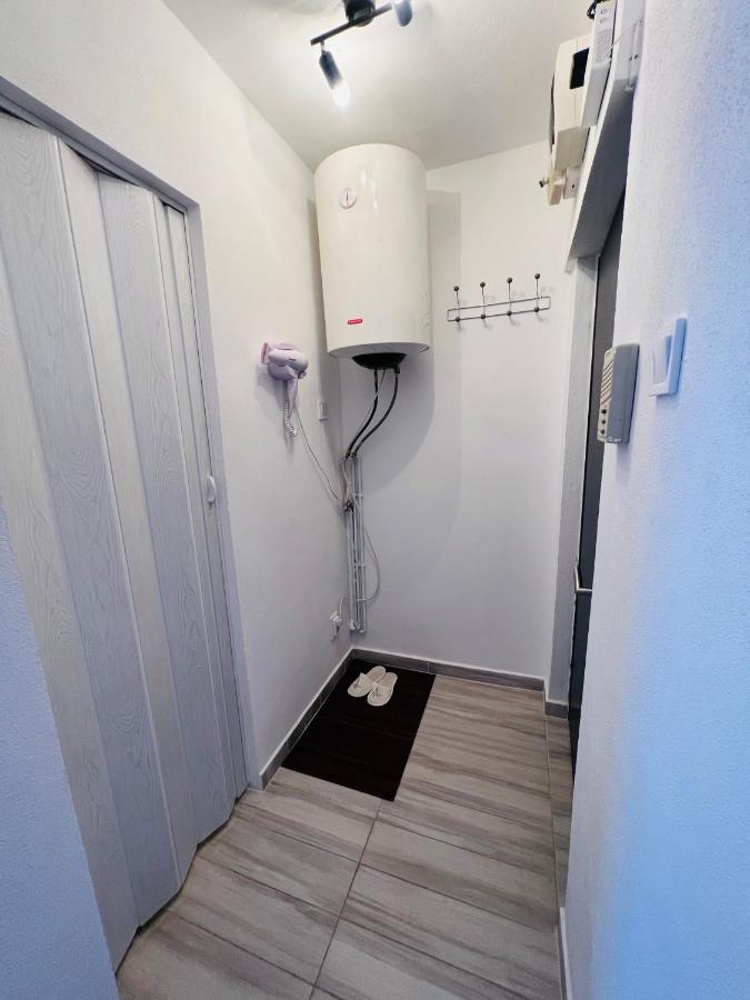 Miha Modern And Central Apartament Αράντ Εξωτερικό φωτογραφία